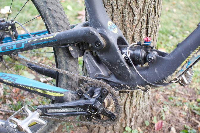 The Angle Optimized Suspension (AOS) places suspension components low on the bike, lowering the center of gravity. 