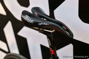 The Selle SMP Glider incorporates a large cutout into it's curving shape.  Photo by ScottKingsleyPhotography.com.